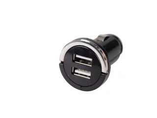 USB Adapteri 2:lla Pistokkeella 12V