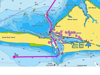 Garmin Navionics+ EU050R sisältää tiedot Suomenlahdesta Ahvenanmaalta Pietariin, mukaan lukien Riianlahti, Peipsijärvi ja Narvanjoki.