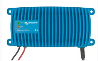 Akkulaturi Victron Blue Smart IP67 12/13 (1 ulostulo)